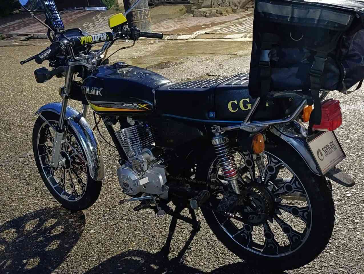 السلام عليكم  🌹   متاح دراجه 🏍سونك  2023 لون اسود 5 كير دراجه لوك بعده كير محرك وشلعه فولل
محرك صبانه مامطخوخ تايرات جدد مكاني كركوك السعره خاص ❤️🌹🏍


**إذا كنت صاحب هذا الإعلان وتريد حذفه لأي سبب، رجاءا أرسل رسالة إلى الدعم الفني**