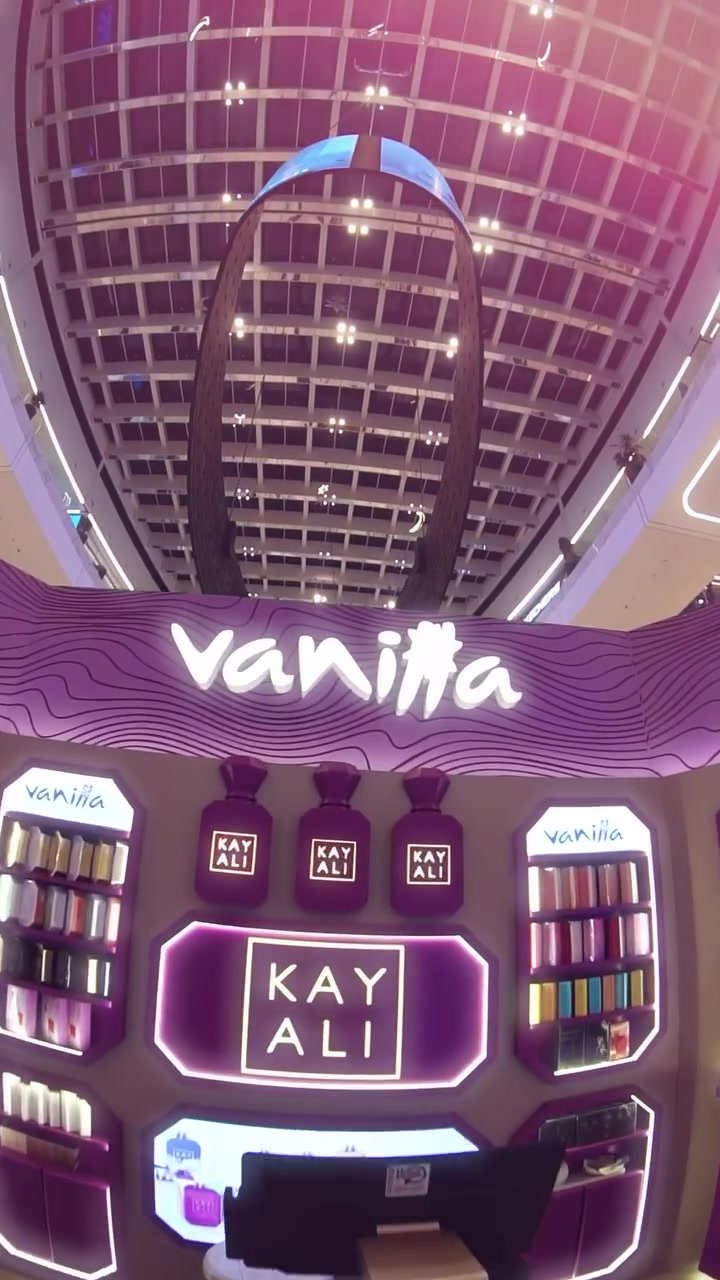 ⁨	تجربة عطرية فريدة✨
مليانة فخامة وجمال🍃
انضمّوا إلينا في بوث
KAYALI X VANILLA
واكتشفوا عالم من العطور الآسرة والتفاصيل الأنيقة
 ننتظركم يومياً في مول العراق - الطابق الارضي⭐️⁩


**إذا كنت صاحب هذا الإعلان وتريد حذفه لأي سبب، رجاءا أرسل رسالة إلى الدعم الفني**