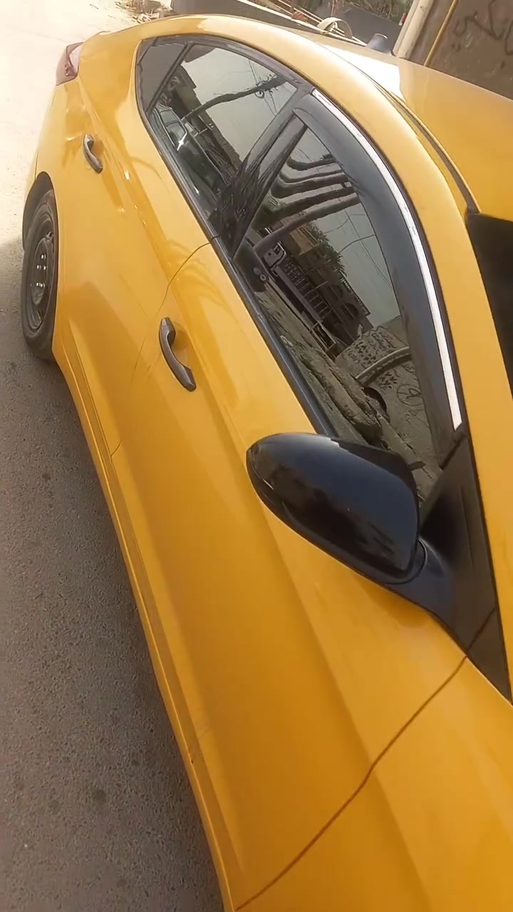 السلام عليكم النترا للبيع موديل ٢٠١٩ أمريكي ضربتها فقط بابين بارد السياره كلها جديد متعوب عليها كير مكينه تبريد دوشمه عامه السعر ب١٢٥ وبيها مجال بسيط مكاني المعالج الاتصال ***********
