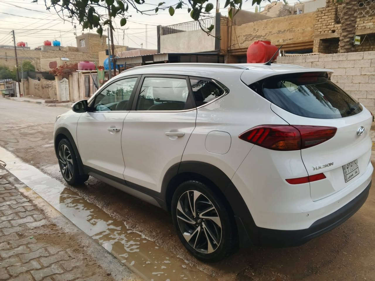 سلام عليكم
سياره توسان للبيع موديل 2019خليجي 
فول مواصفات ما عده بانوراما مابيه 
السعر/195وبيه مجال 
العنوان/بغداد
الرقم/***********
