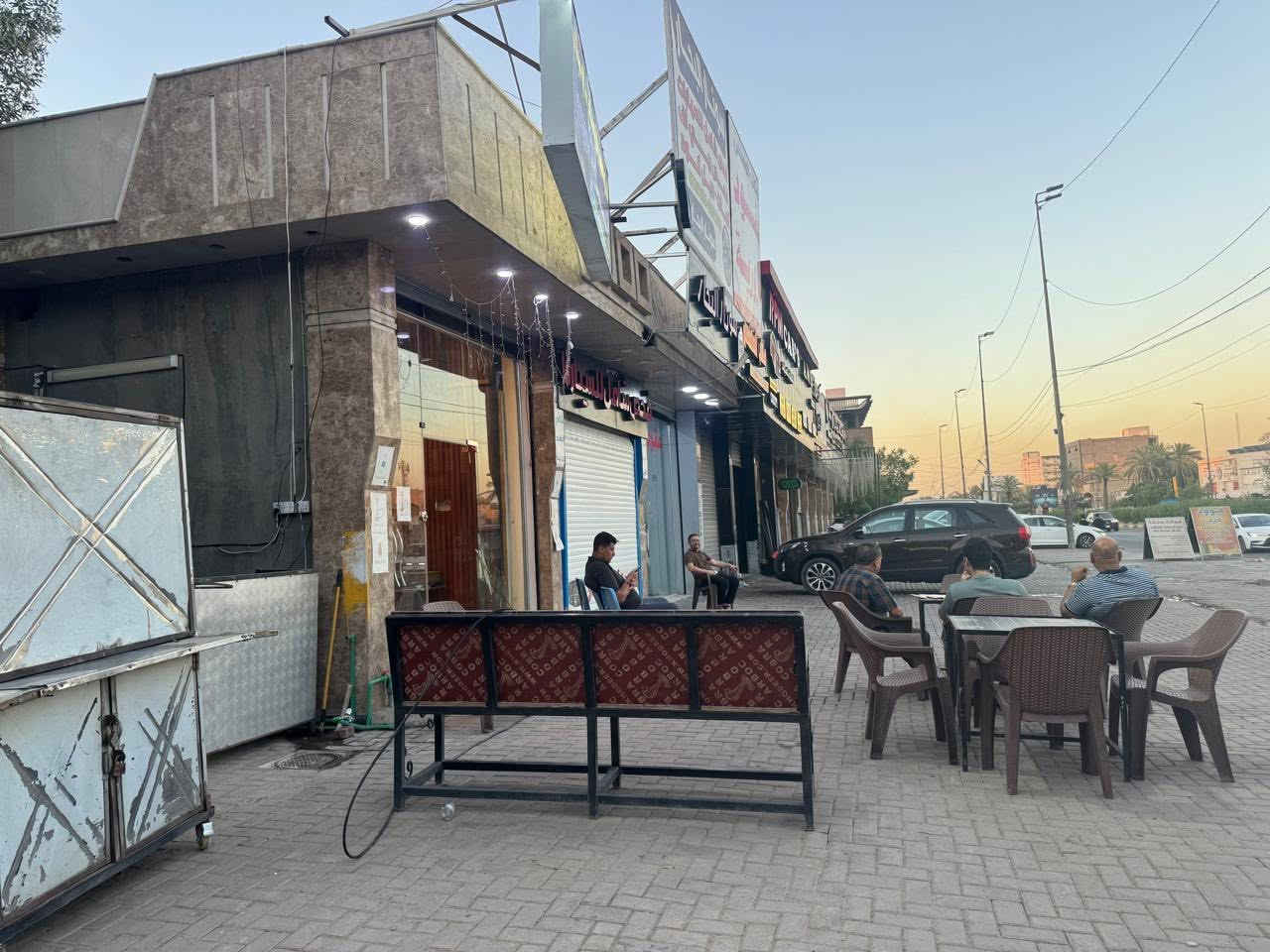 مقهى للبيع

الموقع مقابل وزارة المالية (نزلة جسر المالية) - الوزيرية تحتوي على طباخ ومجمدة وثلاجة وعارضة كولا -سبلت  - حمام-اراكيل كاملة - ميوزة+كراسي -مطبخ متكامل في حال التطوير واضافة مطعم لتوفر المساحة -چمبر چاي 

سبب البيع : عدم التفرغ بسبب الوظيفة

***********
