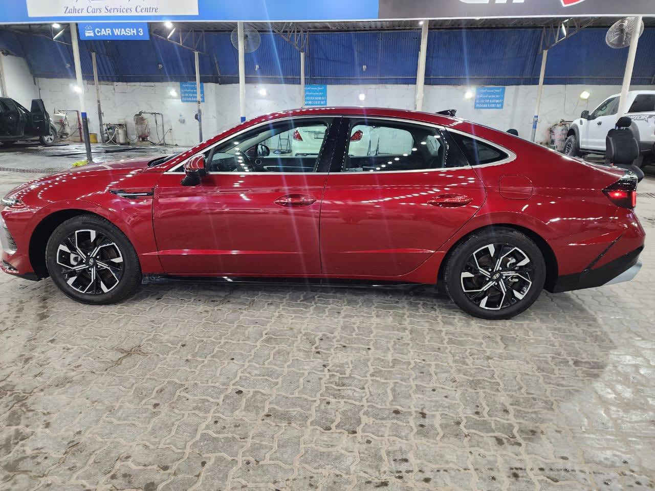 سوناتا 2024
حادث جاملغ وبنيد صبغ 
مرقم قادسية 
ماشية 12الف
فول مواصفات عده الفتحه 
تدفئة تبريد كشنات 
كشنات كهربائي 
رادار امامي 
رادار جانبي
حساس خلفي 
گير تعليك 
تشغيل عن بعد 
بصمة ابواب 
بصمة تشغيل 
4 انظمة قيادة 
اوتو هولد
سايد بريك بصمة 
السعر خاص او اتصال ***********
مكان السيارة/ الديوانية
