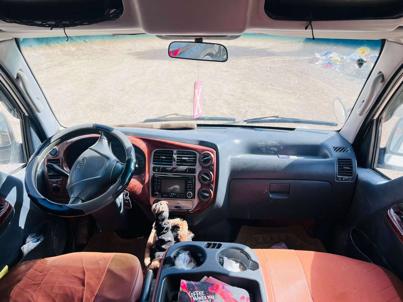 سلام عليكم 
بنكو مديل 2008 مكينه 3000 مفتوح نظيفه وجاهزه كلشي شغال بيه السياره ماناقصه شي رقم مميز ومداور شوكت مايعجبك 

السعر 95 وبيه مجال

الرقم ***********
