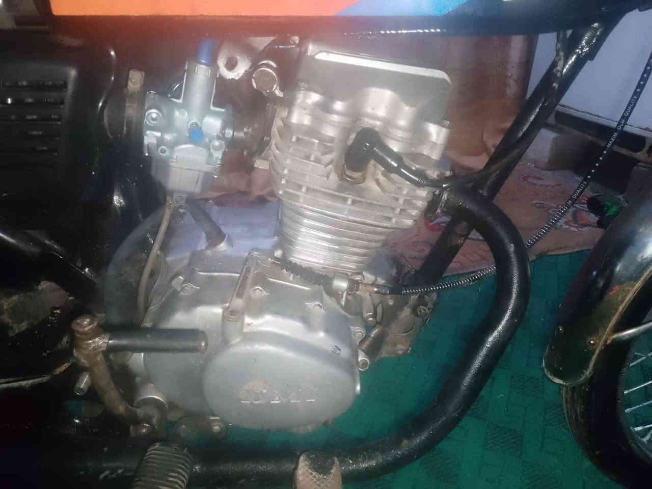 من رخصت الادمن دراجه إيراني مكفوله بدون أوراق سعر ٥٠٠ وبيها مجال قلعه صالح رقم الولد ***********
