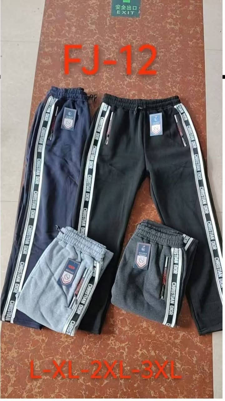 سلام عليكم بجايم  رجالي  سعر 3500  القطعه ٣ ب بعشره  محل ابو حوراء زكلابي قرب جامع بلدروز الكبير ***********  توصيل بلدروز فقط بلف
