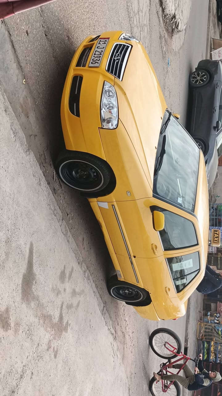 سلام عليكم اخوان شيري كوين موديل 2010 بلادي كير ومكينه شرط معدل ويه التبريد 200 صدر خلفي جديد الامامي نص عمر سستم سماعات + مضخم صوت بيهه حادث بابين وجاملغ مصلحات بيهه شغلات نواعم فقط المكان بغداد العامريه السعر 35/ *********** السياره ب اسمي مشروع وطني
