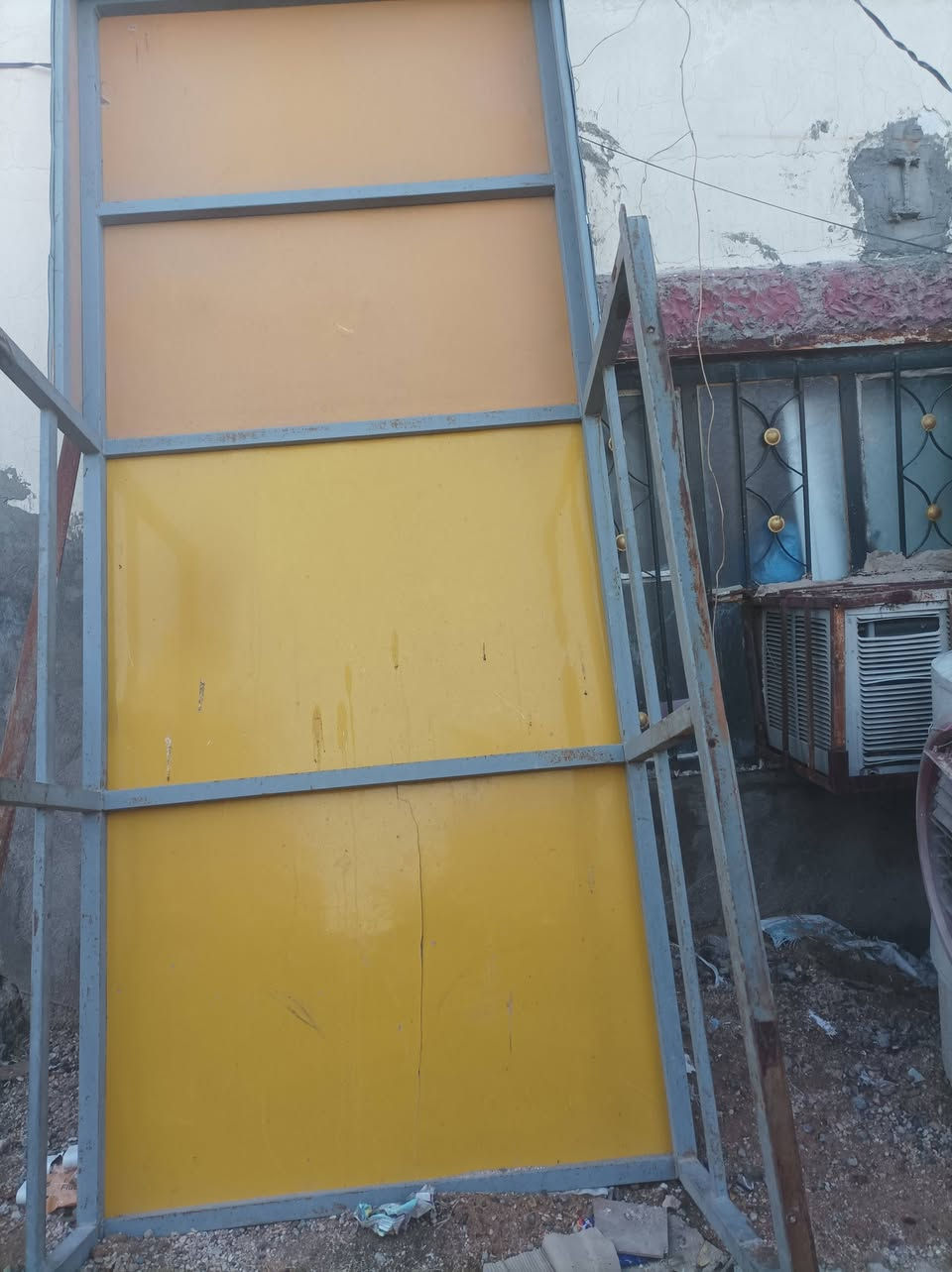 محجر ستوته للبيع مكاني حله مركز المدينه ***********
