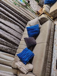 تخم ٨مقاعد • كنبة