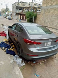 لنتره 2018 حادث بس بنيد وسونار موجود السعر 120ورقه 07735687863