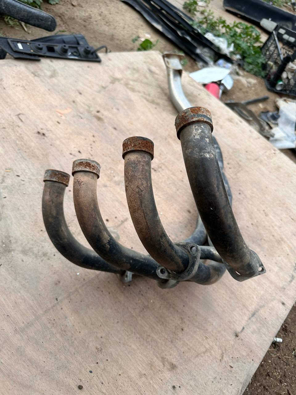 غراض البيع بسعر مناسب
ويل خلفي سيبي فور + هدرز سيبي 400 

دروعه فراشه سيبي + دبلات سيبي فور + صالنصات 

مكاني ديالى بعقوبه ***********
