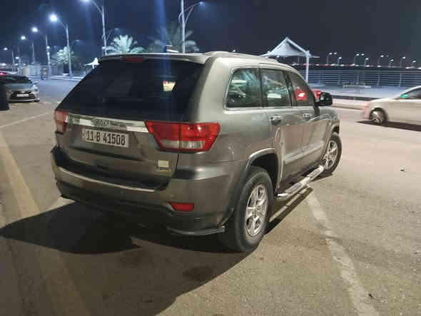 السلام عليكم جيب لاريدو 2012 وارد امريكي مكفوله السياره سعر 170وبيه مجال شويه ***********
