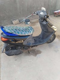 دراجة رمبة مافتوحة برغي واحدة بية كفرات بلادية تجي تفحص وشوف للبيع سعر...