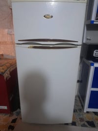 البيع تخم زان 15مقعد اي ضرر ما بي جديد ثلاجة تجميد نظيفة 15 قدم مكاني ...