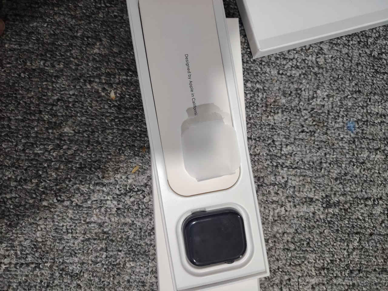 ساعه أبل سيرس ٩ بليبل بكبس الشركه
ع اول تم ١٢٥ الف وبالعافيه


**إذا كنت صاحب هذا الإعلان وتريد حذفه لأي سبب، رجاءا أرسل رسالة إلى الدعم الفني**