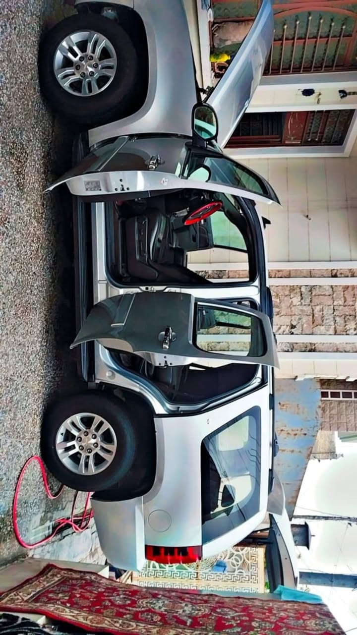 تاهو 2013
ادوات ادوات 
السيارة مكفولة كص وعشائر وسرقة وانتربول  وگير ومحرك وكهربائيات مكفوله كفاله عامه 
للاستفسار الاتصال على الارقام 
***********
