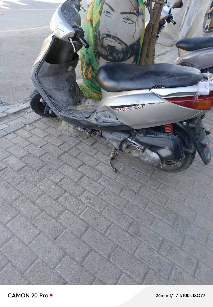 سلام عليكم بريز درجه ماخذه رمبه برغي مامفتوح بيه
درجه ناعمه حلوه سعر600بيه مجال مكاني بلديات 
***********
