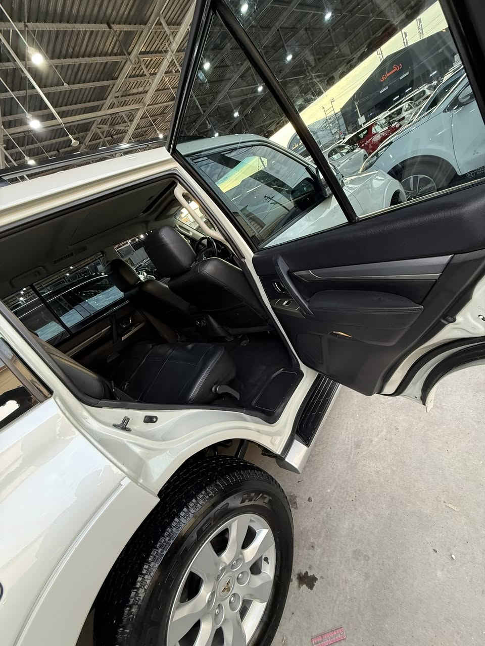 شيء تحفه و بلاش ٢٣٠ورقة
باجيرو موديل ٢٢ خليجي كفالة عامه حتى دعاميات شرط فحص محرك ٦ سلندر ٣٥٠٠ ممفتوح برغي ... ماشيه ٧٠ الف حقيقي !!
سيارة بسمي شخصي تحويل وكالة حاضر
مواصفات// فتحة. كشنات جلد و كهرباء. شاشة و كاميرا.
مرايه كهربائي. حساس. فور ويل. تبريد مركزي. ويل كبير.
زينون. تحديد سرعة. تحكم ستيرن...
لون ابیض…….
سيارة على وضع شركة
٢ سويج كتلوجات بلادي
مكان سيارة اربيل // ٤ 8 *********** واتساب موجود
