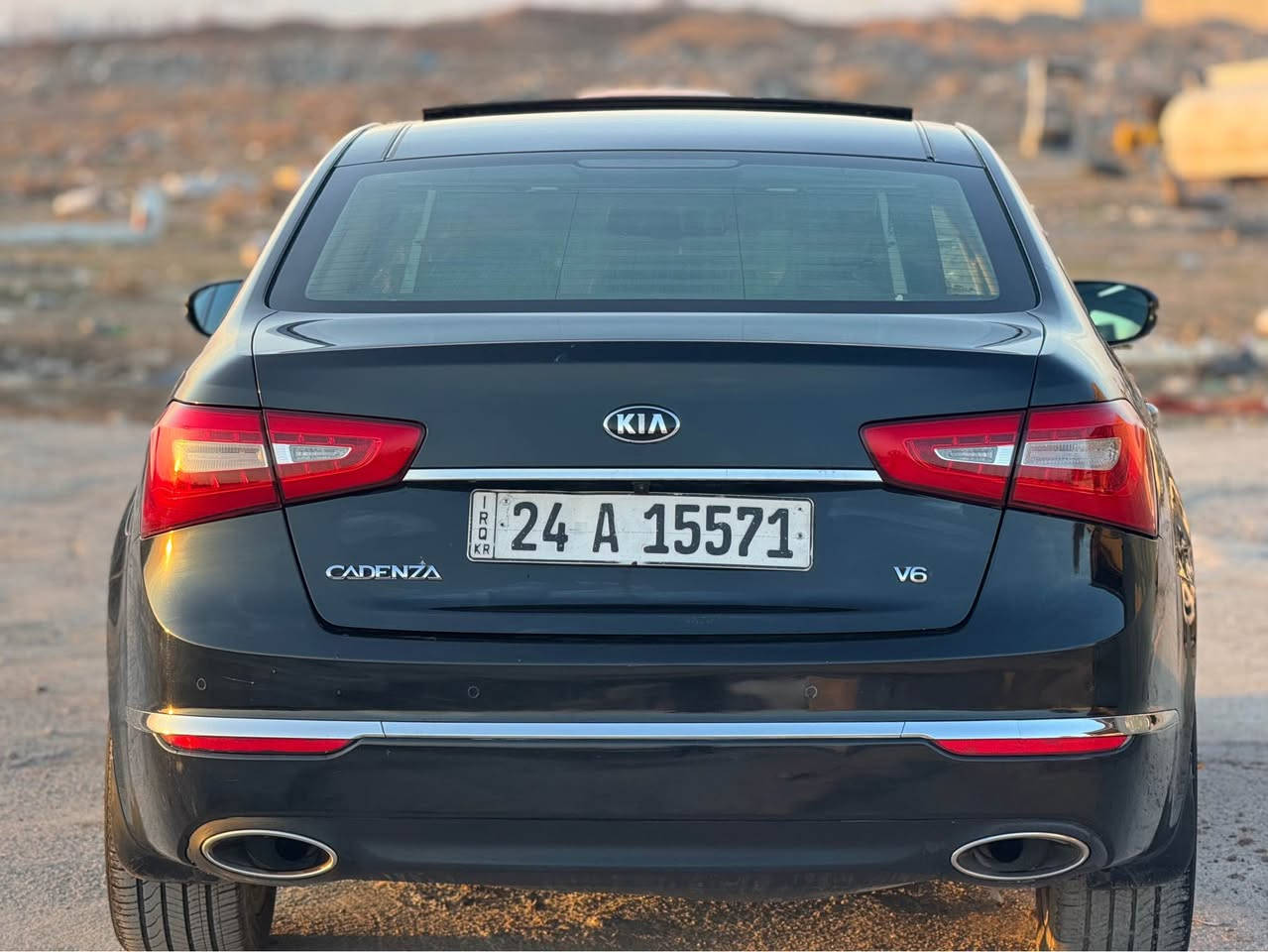 سلام عليك 
كيا كادينزا موديل ٢٠١٤ خليجي 
فول فول مواصفات واحد علي واحد ملکي
بانوراما 
كوشين جلد كهربائي بردات خلفي 
داخل كريمي 
مواصفات فول معروفة 
رقم سنوية كل جديد سيارة بسمي 
كيرمحرك تاخم تيارات كل جديد مابي دينار مصرف كفالة عامة 
سيارة شبر صبغ جاملغ خلفي صورة سونار موجود 
مكان اربيل 
رقم موبايل :*********** 
عندك واتساب او فايبر 
سعر :١٢٩ شوية مجال 
تراوس فقد رقم شمالي

کیا کادێنزا مۆدیل ٢٠١٤ 
فول فول مواسفات ئاخیر مواسفاتی کادێنزایە مەلەکی
کوشین کارەبایە 
ساردو گەرم 
برێک بەسمە ئۆتۆ هۆلد پەردە 
تبردید مرکزی بەسمە سێ گێر تۆماتیک عادی سوکان پەردە 
لایت حەدەسە  ئاوێنە شەفت 
دەرگا بەسمە 
فول فول 
رەقەمو سەنەوی تازەیە تا ٢٠٣٠  
گێرومەکینە بەشەرت تەقەو رەقەی بەشەرت 
مەکینە کراوەتەوە مەزبوتە 
تەنها سەر چاملغی دواوە بۆیاخە هەمان شوێن تۆزەک تحدیلە قۆپیکی بجوکی لەبۆنیت هەیەو خلاس 
لەهەولێرە سەیارە 
ژمارە مۆبایل :*********** 
ڤایبەرو واتس ئاپی لەسەرە 
نرخی :١٢٩ مەجالیکی کەم کەمترین سعری بازاڕە 
گۆرینەوە ئەکەم بە شتیک بەدڵم بی أربيل, العراق
