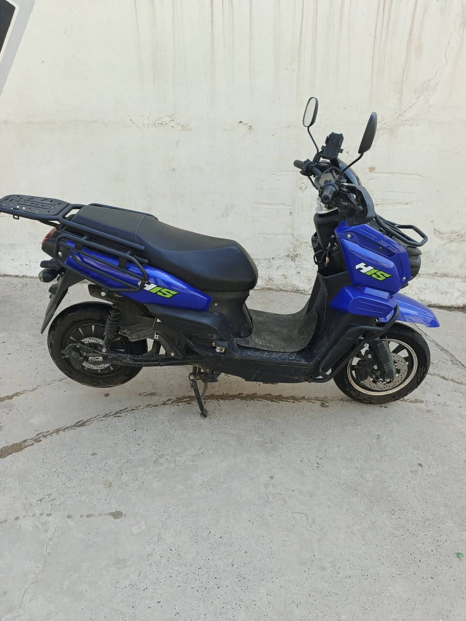 السلام عليكم الموصفات موجودة بل فيديو السعر 950 /***********-***********
