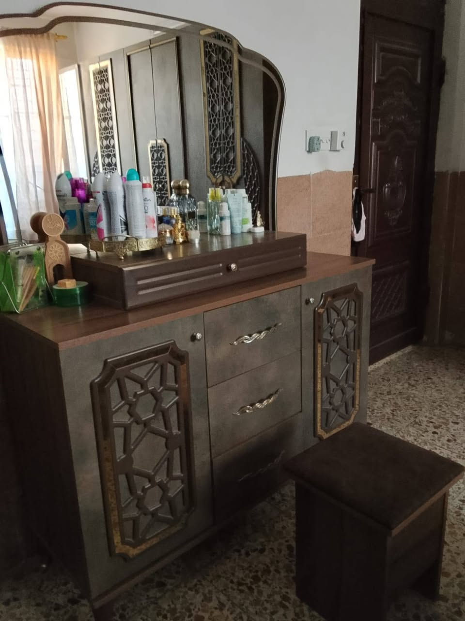 السلام عليكم غرفة نوم للبيع السعر ٦٠٠


**إذا كنت صاحب هذا الإعلان وتريد حذفه لأي سبب، رجاءا أرسل رسالة إلى الدعم الفني**