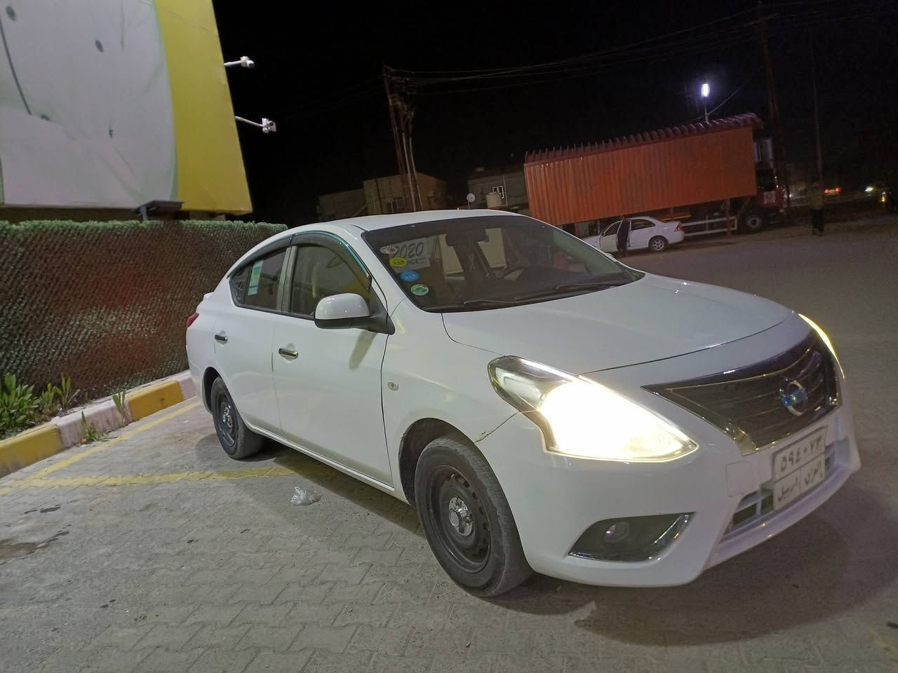 سلام عليكم نيسان صني موديل 20 بسم شركه وكاله تحويل مكينه كير حداديه تبريد جاهزه مدوشمه وشاشه مكفوله من ضربه وصبغ وتبديل بيه كارت وبارد وكم حالوبه فقط السعر 99 وبيه مجال بسيط مكاني نجف الاتصال *********** لايت زنون
