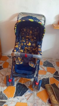 غراض اطفال لا بيع كلهن شلع لي يردهن يراسل 07714465226