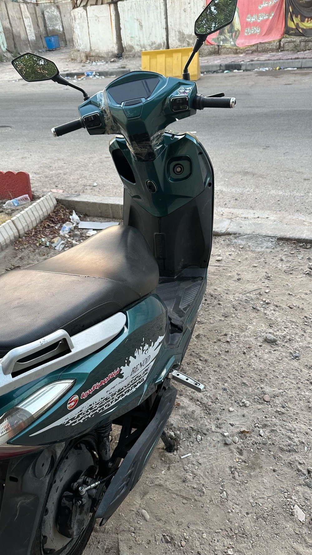 دراجه شحن من شركه بينود مواصفاتها سرعه 75 وكامله العيب بيها فقط بطاريات يحتاجلهن تبديل السعر 500 الف للتواصل ***********