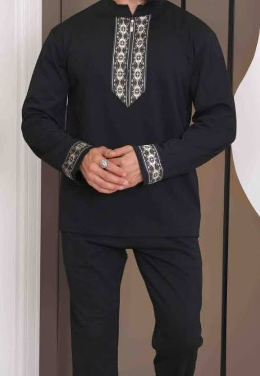 على بركة الله نبدأ موسم محرم بتجهيز زي شور أسود فحم محل واخياطه خالد الكرعاوي ناحيه الشوملي قرب جامع الحكيم


**إذا كنت صاحب هذا الإعلان وتريد حذفه لأي سبب، رجاءا أرسل رسالة إلى الدعم الفني**
