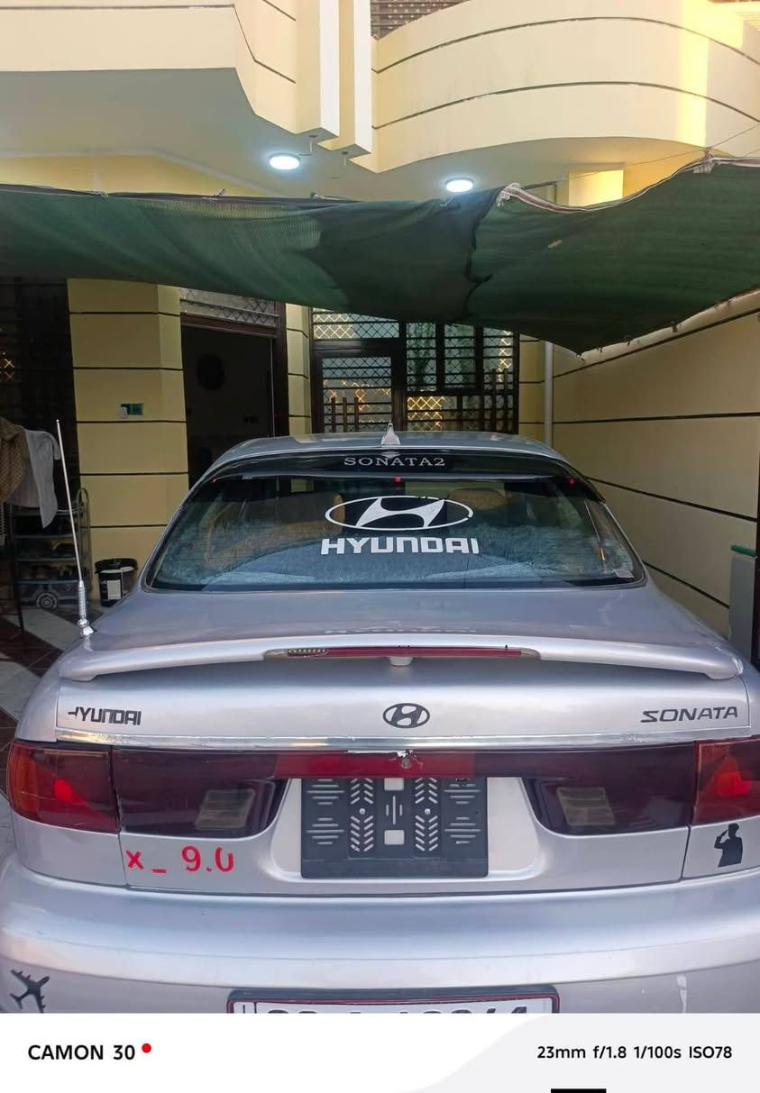 سلام عليكم سنوته موديل ٩٦ سنويه لحد ٢٩ سياره جاهزه من كلشي سعر ٤٤ وبي َمجال بسيط العنوان ديالئ كنعان ***********
