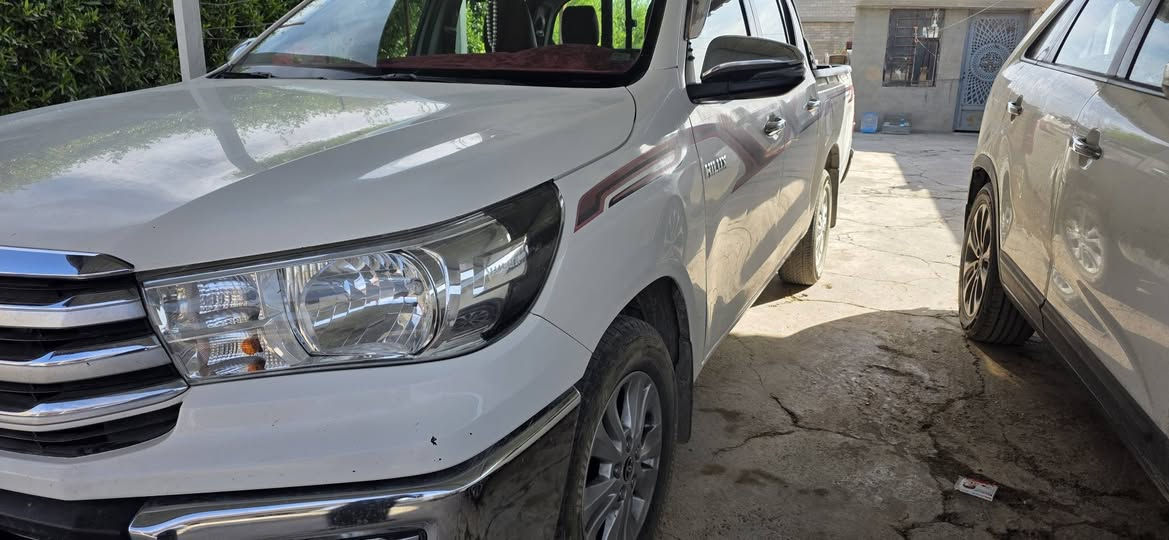 السلام عليكم ورحمة الله وبركاته 
للبيع بيك اب هايلوكس موديل 21 
ممشى 174 حقيقي وانتو تعرفون 
المواصفات بعد شرط من الدعاميه للدعاميه 
برغي ممفتوح بيها السعر 280 ورقه وقابل للتفاوض
بدون مراوس نقد فقط رقم شمالي هزه وسنويه 29
وباسمي تحويل مباشر


**إذا كنت صاحب هذا الإعلان وتريد حذفه لأي سبب، رجاءا أرسل رسالة إلى الدعم الفني**