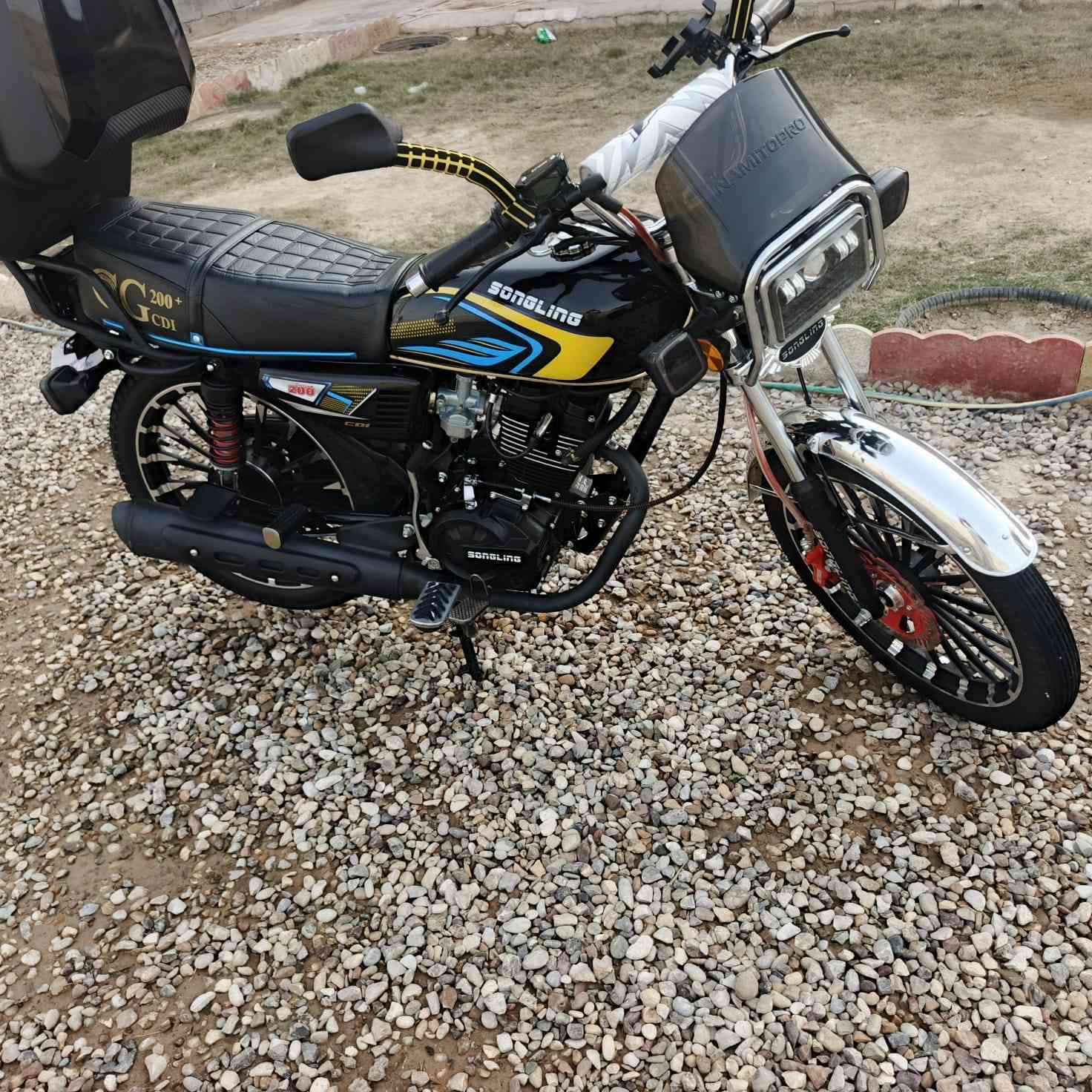 دراجه البيع دراجه حلوه ونضيفا ما ماشيا هواي مكفول من كلشي مديل 2026مكاني ديالى سد  حمرين محرك 200
مكلف بنشر
***********
