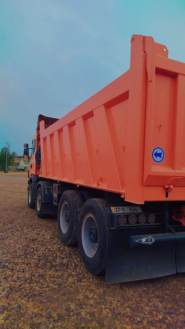 سلام عليكم للبيع سكانيا قلاب عگرب بلادي مجموعة حديثه موديل 2000 رقم ذي قار انكليزي سنويه جديده مكينه انجكتر 420 لا صرف ولا بخار گير 900 تخم تاير مكفولة كفالة عامه للاستفسار 
اتصل ‏‪0783 855 2929‬‏
‏‪0772 504 5719‬‏
