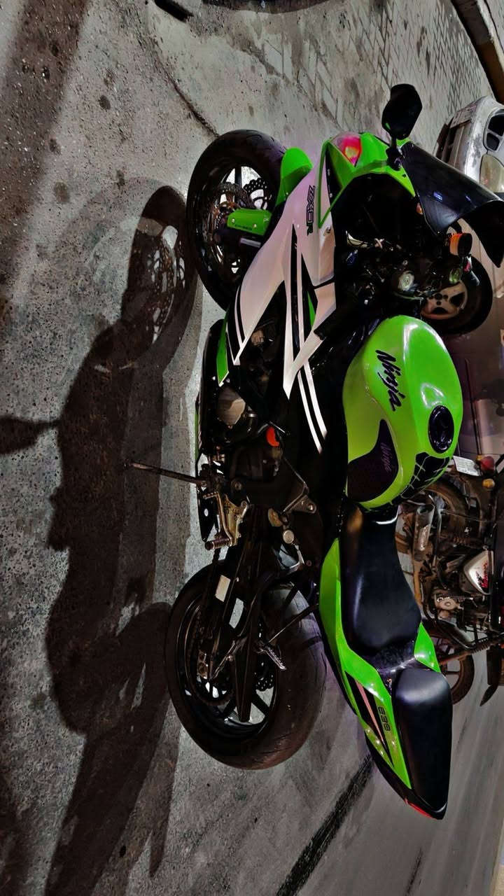 يالله كوسكي 636.موديل2016.كير ومكينه خير من الله دراجه حلوه وكاعده عليه هدرز. درجه بيه نقص برغي مال لفج لوره ودكمه مال لايت طاكه. فقط. مكاني بغداد العامريه. ***********. رقم صاحبه
