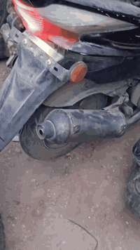 السلام عليكم دراجة كاوسكي دراجة شغالة سلف والهندر ماكو مكينة ناعمة كلش ما مفتوحة نكرة سلف تشتغل بكل وقت بيها نقص كفر امامي والباقي نواعم كهربائيات كلها شغالة 
العنوان: كربلاء أمن الداخلي 
السعر:  150 فقل 
للأستفسار: خاص او على رقم *********** واتس فقط
