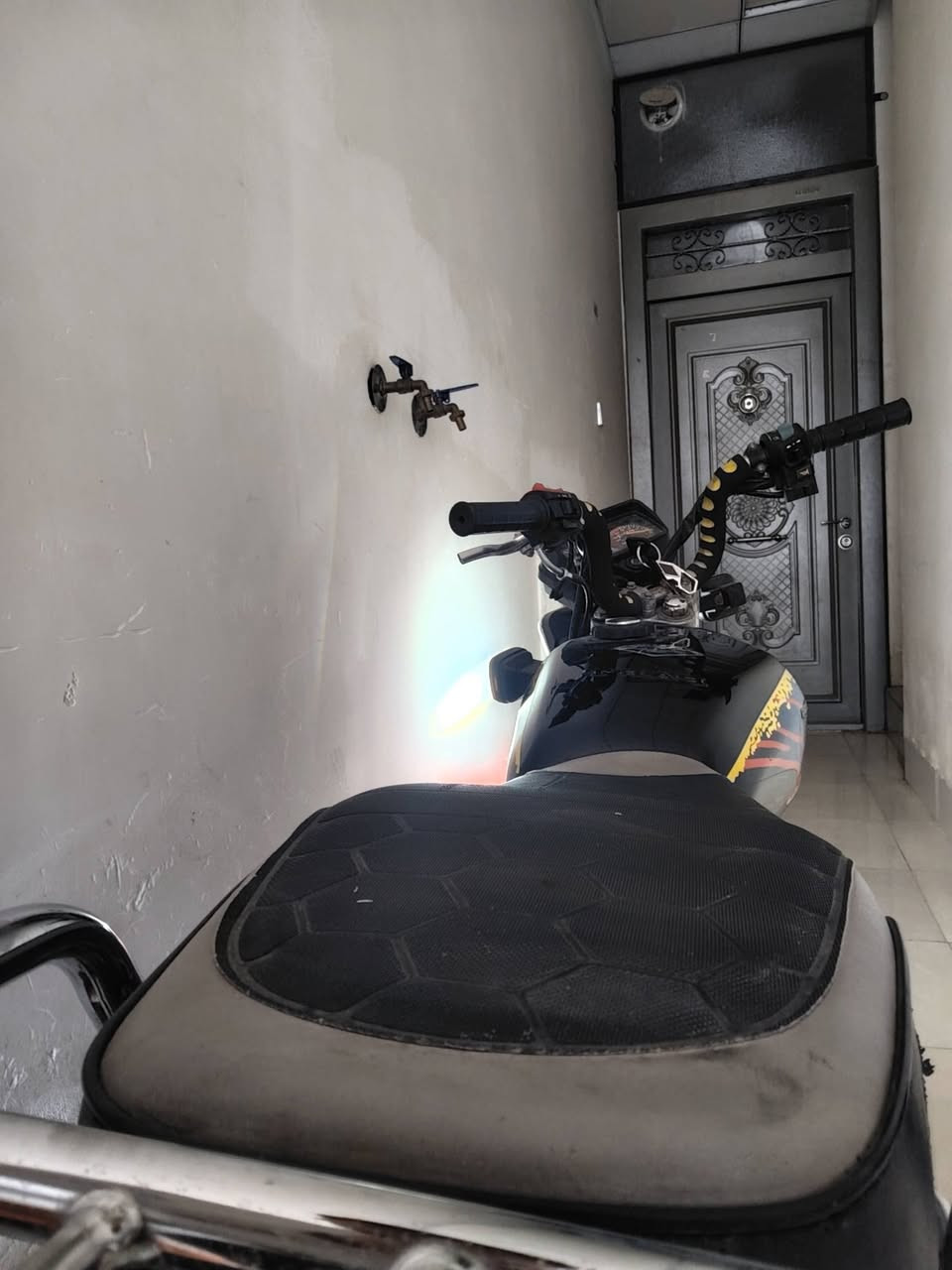 سافيني للبيع 23
مفتوح كهربائيات كلها جدد محتاج وريد ابيعه
جيب وياك فيتر يفحصه كلشي مابي 
السعر 380 وبي مجال للطيبين 
ما اراوس اريد ابيع لان محتاج


**إذا كنت صاحب هذا الإعلان وتريد حذفه لأي سبب، رجاءا أرسل رسالة إلى الدعم الفني**