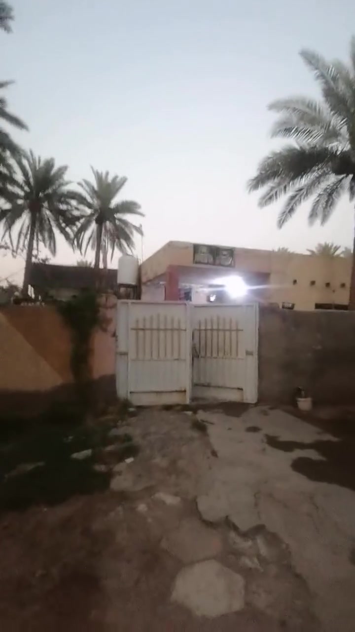 المكان حله ورديه خارج السعر 50وبي مجال للاستفسار ***********
