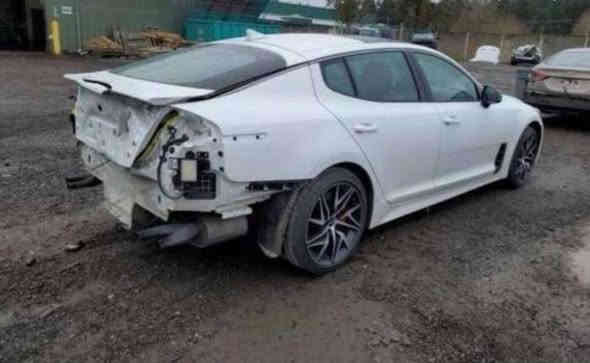 للبيع او مراوس وية چالنجر ٦ سلندر 
كيا ستنگر جيتي لاين موديل 2023
.
رقم بغداد الانگليزي
.
ماشية 60 الف كيلو
.
الحادث بسيط فقط تبديل قبغ جنطة نفس اللون
بدون اي قطرة صبغ عدة الدعامايات
بالتحميل صار بيهة شخط بالبنيد و صار بيهة pdr بمكانين كلش صغار بدون شخط بدون اثر حتة مادري اذا تبين سونار او لا
.
مكان السيارة بغداد السيدية
.
السيارة صدرهة يخبل
التبريد مالتهة ثلاجة
——————————————
السيارة فول الفول بعض مواصفاتهة
رادار اصطدام امامي
مثبت سرعة
٤ انظمة قيادة
دخول بدون مفتاح
اوتو هولد
هاند بريك بصمة
حساسات خلفية
كراسي كهرباء
تدفئة كراسي
تدفئة ستيرن
تحديد مسار
مري كهرباء
داخل احمر و كاربون فايبر
——————————————
السيارة 300 حصان دفع رباعي مستمر AWD
السيارة تخبل ومداريهة و مناقصهة شي
