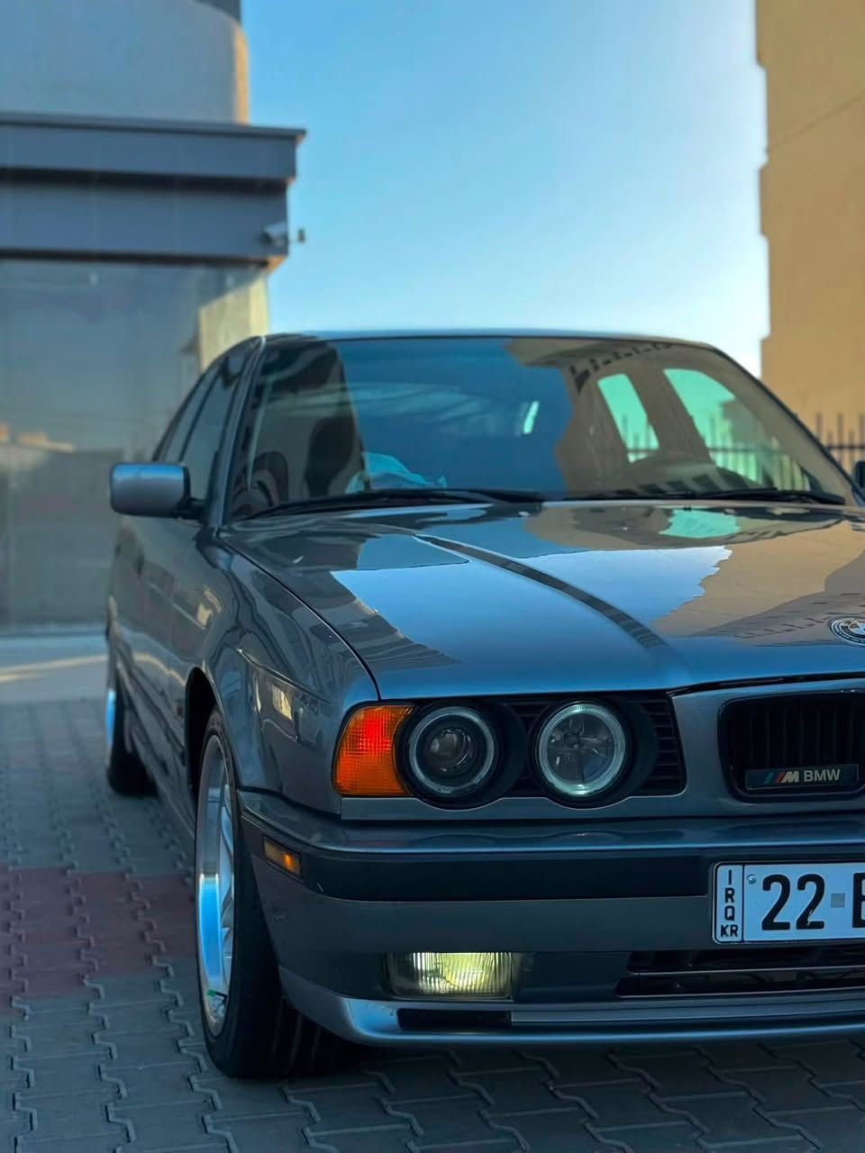 السلام عليكم BMW 525i مسكر فانوس موديل 1993 تبريد ثلج حدايده جديده تايرات تخم جديد وياله M بجم عريض رقم اربيل الجديد شرط التحويل منضومه زنون كامل كير اوتماتيك شرط كير ومحرك صبغ عام جماليه داخل جلد بدون فتحه تشغيل عن بعد سنتر لك سياره ماناقصها برغي شغل واطلع 
السعر 70 ورقه للتواصل على الرقم 0784485556 راجائاً تفاصيل مذكوره كامله مو شراي لاتتصل السياره بعد احله من الصور


**إذا كنت صاحب هذا الإعلان وتريد حذفه لأي سبب، رجاءا أرسل رسالة إلى الدعم الفني**