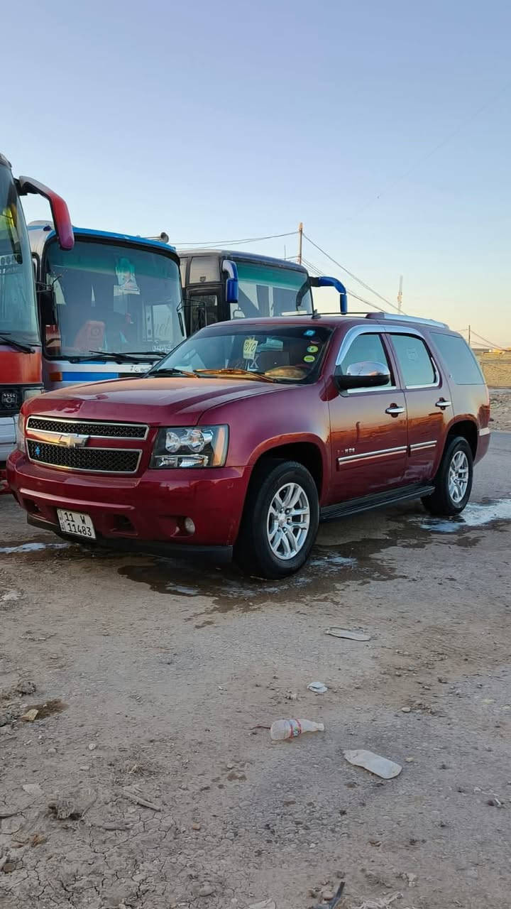 تاهو 2010 حداديه جديده من دعاميه الدعاميه مكينه كير كفاله رقم بغداد بسمي  تخم تاير جديد كشن جلد تحكم كهربائي اشاير مري جنطه كهرباء مكفوله من الضربه والمعجون بيهه صبغ اثر جراد السعر 180 وبيهه مجال الاستفسار ***********
