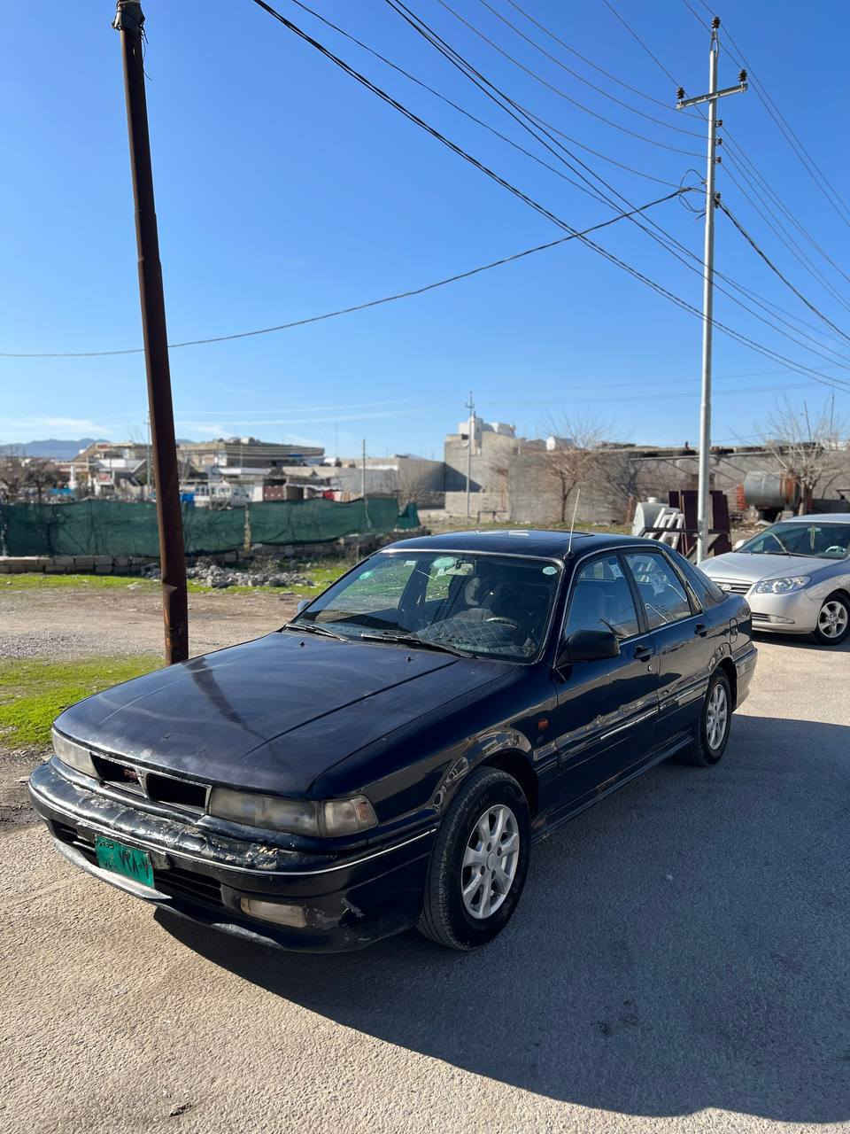 گڵاند 
مۆدیل 1992
مەکینە گەورە 63
سڵایتو جوارجام کارەبای 
ئارم پلاستیک سۆران بەشەرت 
بێ دەحموو لێدراوە 
کارەبایو توندوو تۆڵی بەشەرت
نرخ 32گەڵا 
*********** شومان, أربيل
