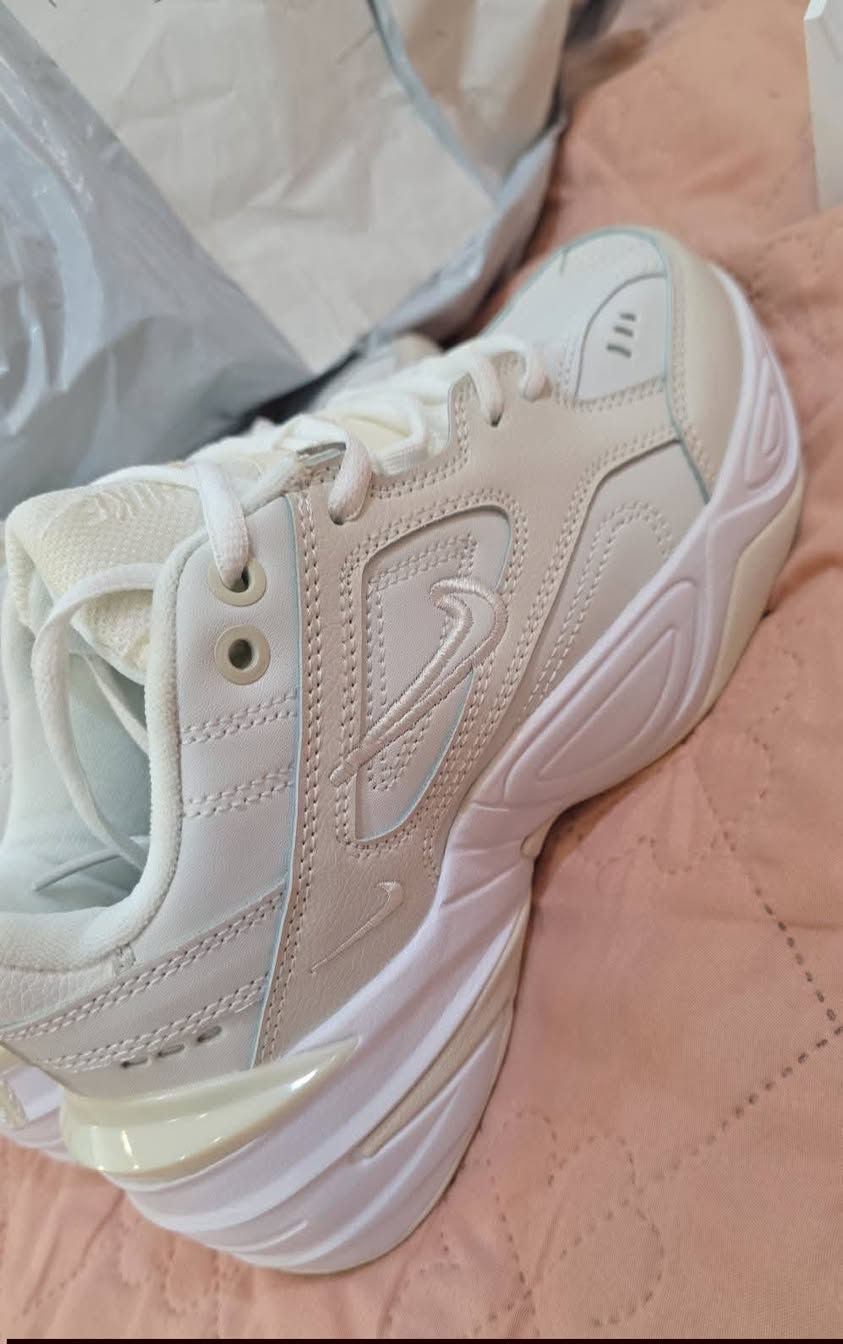 حذاء نايك صناعه فيتنامي اصلي
قياس 38.


**إذا كنت صاحب هذا الإعلان وتريد حذفه لأي سبب، رجاءا أرسل رسالة إلى الدعم الفني**