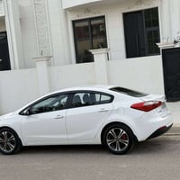 سيارة سيراتو خليجي 2013  شرط كير محرك صدر امامي خلفي جاهزها اربعه تاير...