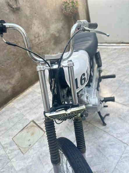 عمي السلام عليكم ماطور خير من الله تعمير جديد اصولي الشاصي 16 والباقي كله 2025 شلعه ومعدل حلو اليريده يتصل خاص مقفول ***********
