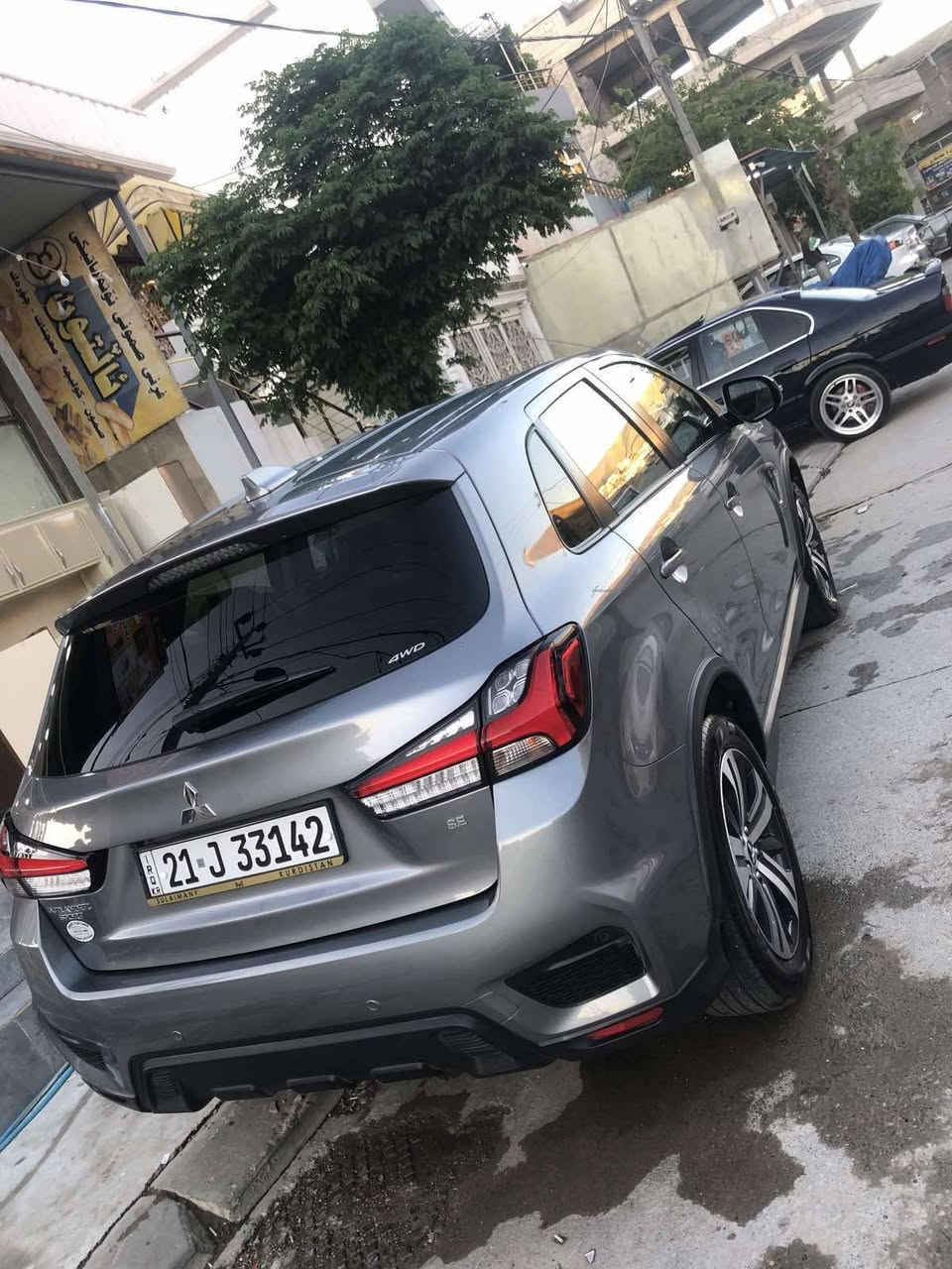 سڵاو هاوڕیان ئەم سەیارە بۆ فرۆشتن میسەر بۆشی اوت لاندەری سپۆرت مۆدیل 2022 بەناوی خۆمەوە یە 40 مایەڵ ڕۆشتوە لە سفریەوە لای خۆمە نمونەیە لەجوانیا دودەگای گۆڕاوە لای سایەقو دوای سایەق ڕەسمی سۆنەرەکەشی دائەنیم  سعری 145 وەرەقەیە پێویستم بە پارەیە ئەگیانا لە 150 کەمی نایەم بەڵام قفڵی 145 گەڵایە فول فول مواسەفاتە بەس سلایت نیە غولە دەبڵ ئەکسلە واتە فولە بۆ پەیوەندی 
*********** viber
*********** korek السليمانية, العراق
