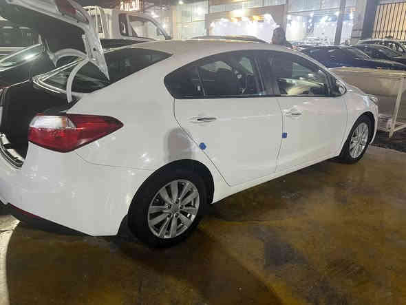 السلامً عليكم سيراتو للبيع مديل 14 كفاله عامه السياره جاهزه كله وضع الشركه تحويل ثاني يوم السعر 127 وبيها مجال *********** للتواصل
