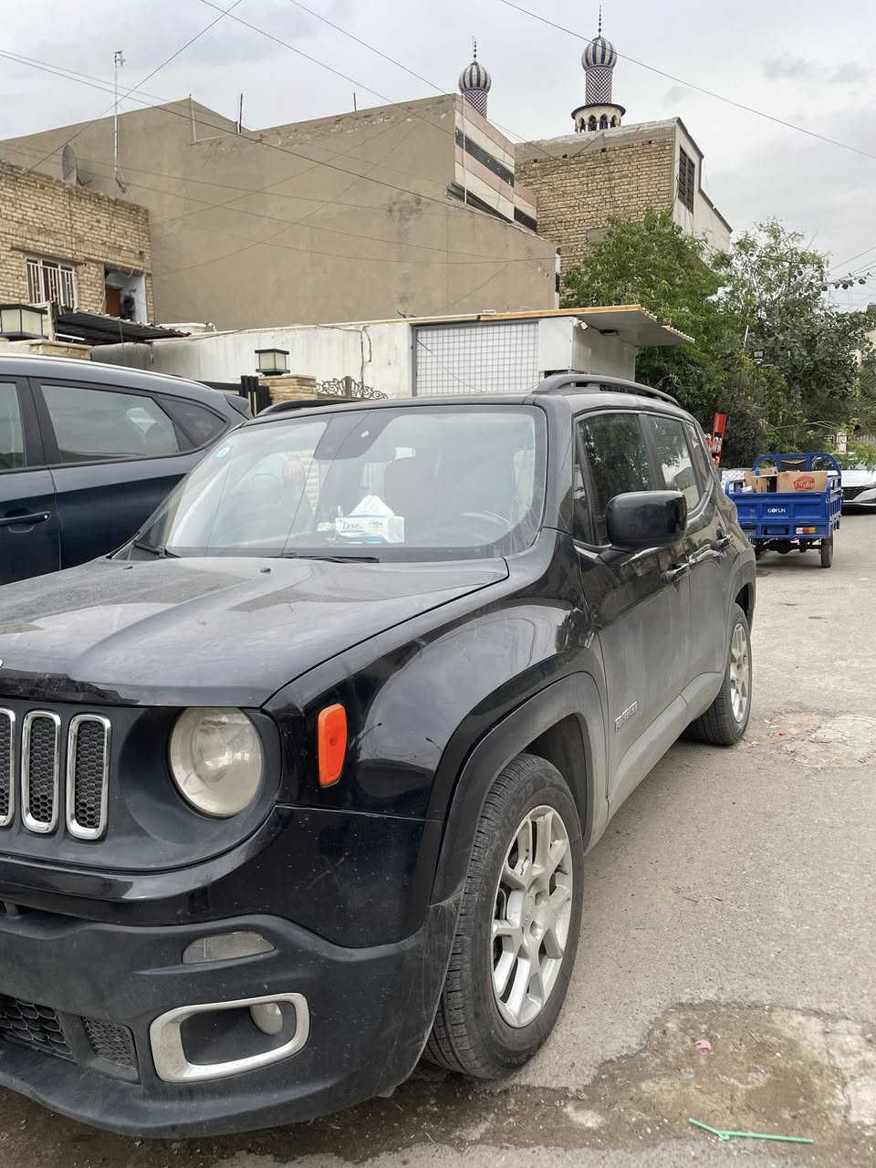 السلام عليكم
جيب رينجيد فئة لاتيتود للبيع موديل 2019

اللون اسود 

مقاعد جلد

محرك 4 سلندر 2.4

ماشية47 الف كم

اوتوماتيك 

نظيفة جدا السيارة 

صور  الحاددث  بالمنشور 

للتو اصل و اتساب 
السعر 140 ورقة
رقم بغداد
***********

باسمي السيارة

 مكاني جميلة او زيونه
