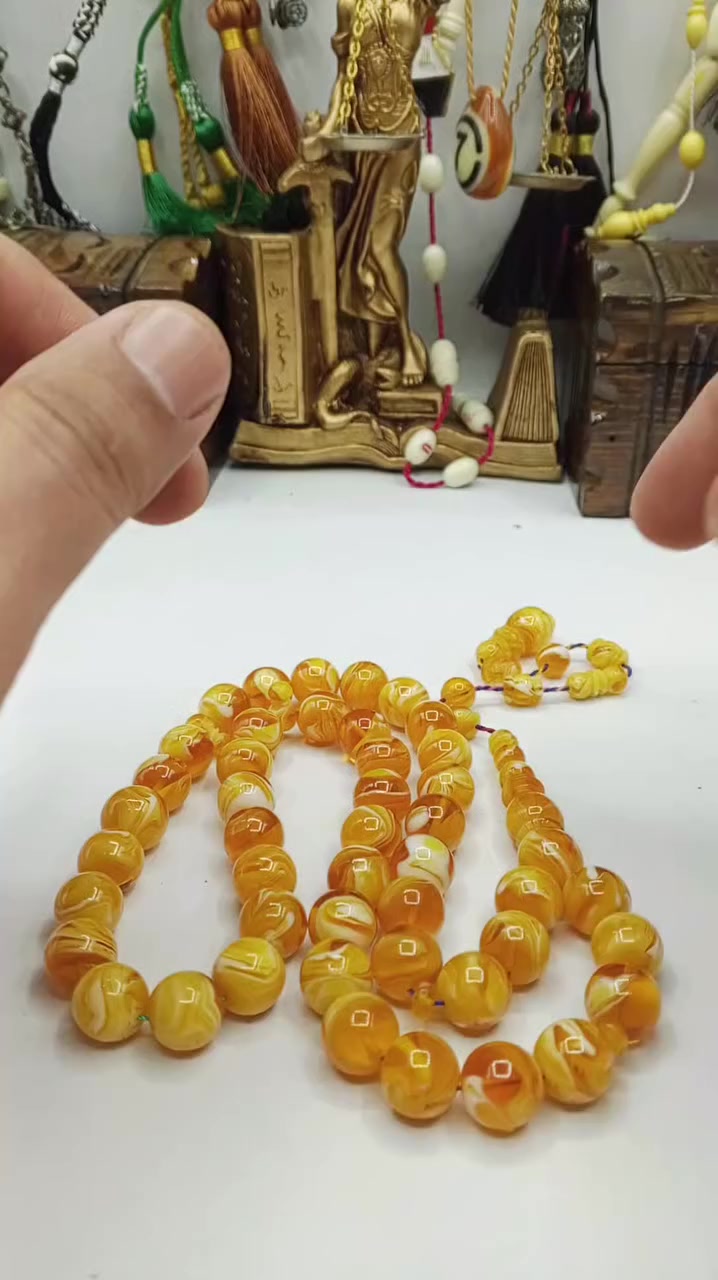 ..لعشاق القطع المميزة والمختلفة من المستكة المصري
..جراخة يدوية بالكامل جراخة مصر لون شبية الكهرب.

..تمليكة..9..حركات وقفل دبل فواصل وفواصل جعب غزال.

..45..خرزة ..بوزن ..58..غرام ..مدعبل 

..قياس الخرز..12..ب..12..فوك جوة 

..المهتم يتفضل خاص ويدلل..


**إذا كنت صاحب هذا الإعلان وتريد حذفه لأي سبب، رجاءا أرسل رسالة إلى الدعم الفني**