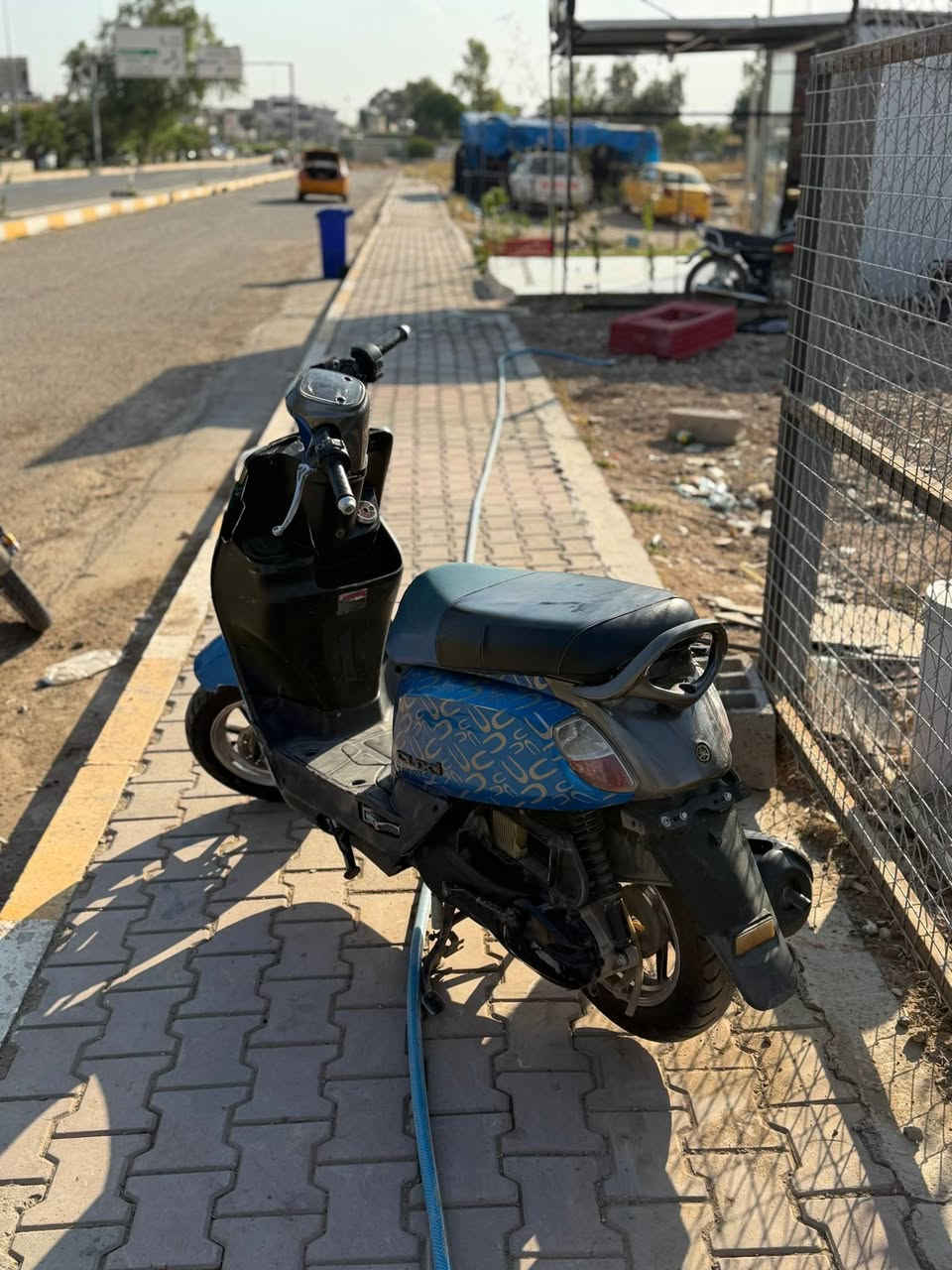 بوليسي للبيع اي عيب مابي مكينه نضيفه كهربايات كله شغاله نگره سلف تايرات جدد بطاريا جدد السعر 550بي مجال***********
