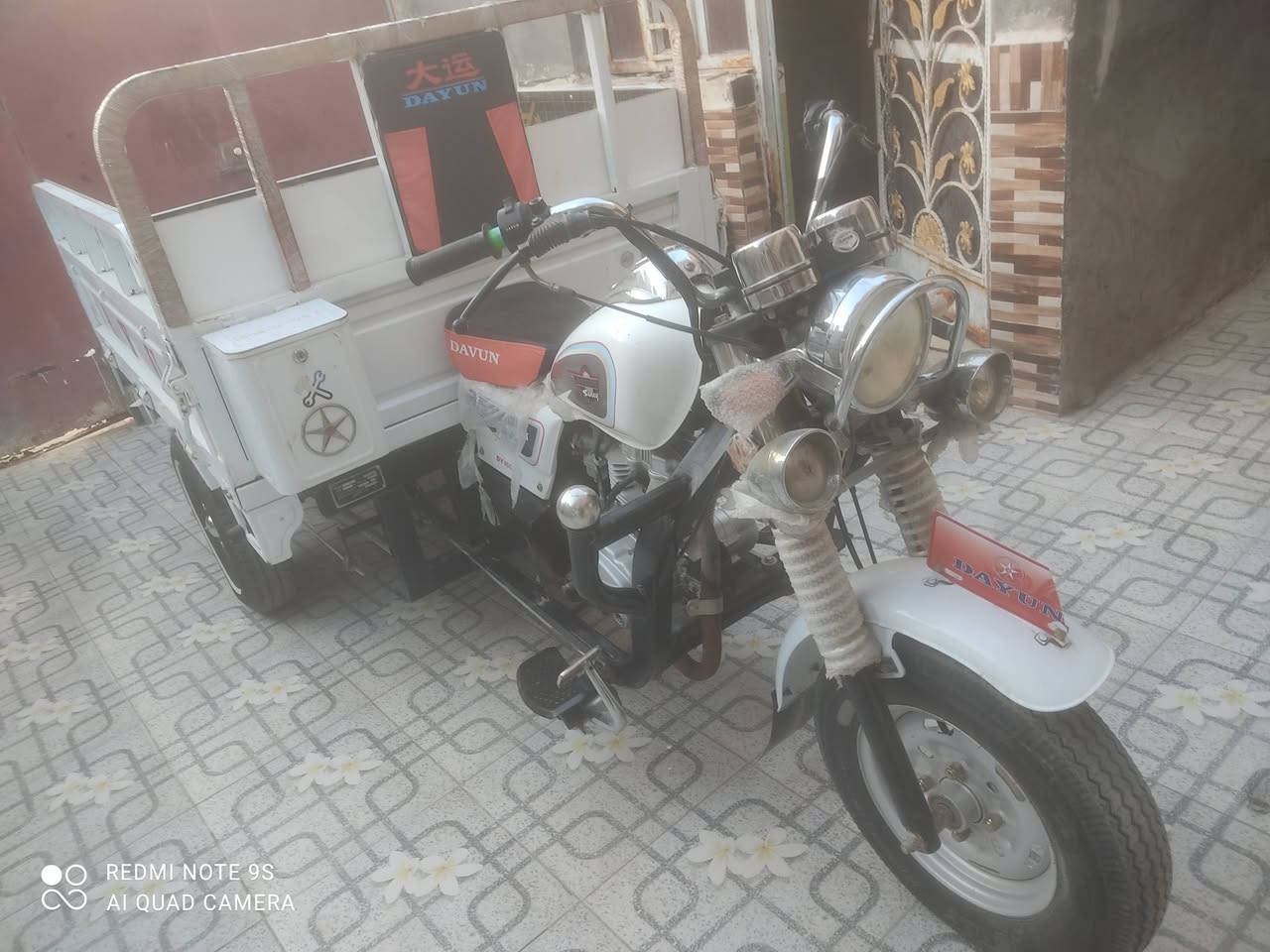 ستوته دايون موديل 23 نضافه شوفت عينك ما ناقصها اي شي ستوته ما مفتوحه السعر 3وربع وبيها مجال  مكاني ناصريه حي شهداء ***********
