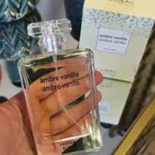 اليوم وفرنالكم عطورات باانواعها عليها عرض وسبلاشات معطرات ومسك طهاره بالنسب الأسعار جدا جدا بس راسلوني كميه محدوده كلشي متوفر هواي اكو انواع عطور متوفر أربيل, العراق


**إذا كنت صاحب هذا الإعلان وتريد حذفه لأي سبب، رجاءا أرسل رسالة إلى الدعم الفني**